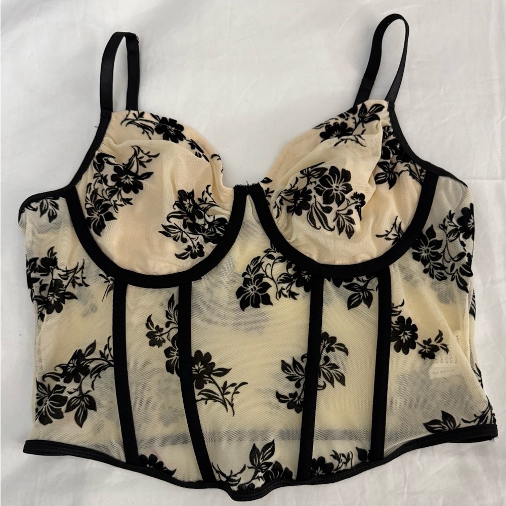 Floral Black and Cream Crop Top